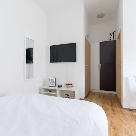 Eden Old Town - Studio Apartman